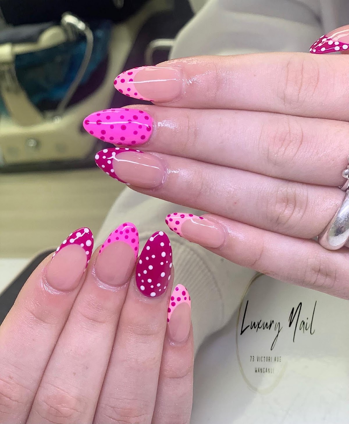 Pink polka dot french set